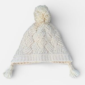 Carter’s Cream Knit Pom Pom Winter Hat Girls Size 4–7 Fleece Lined